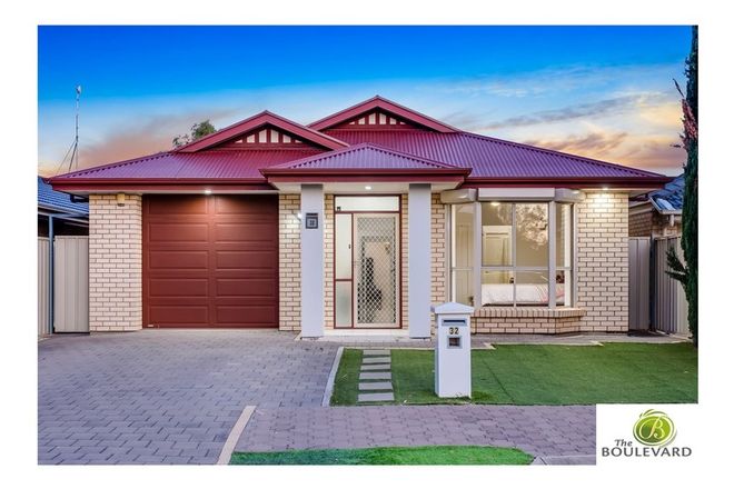 Picture of 32 Field Street, PARAFIELD GARDENS SA 5107
