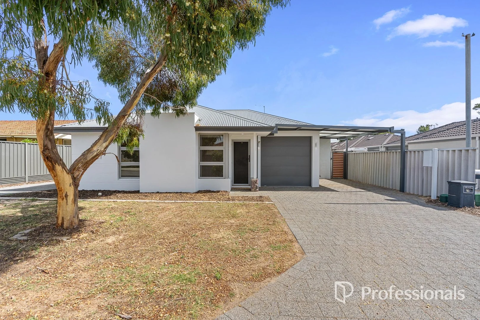 8A Hepburn Way, Balga WA 6061