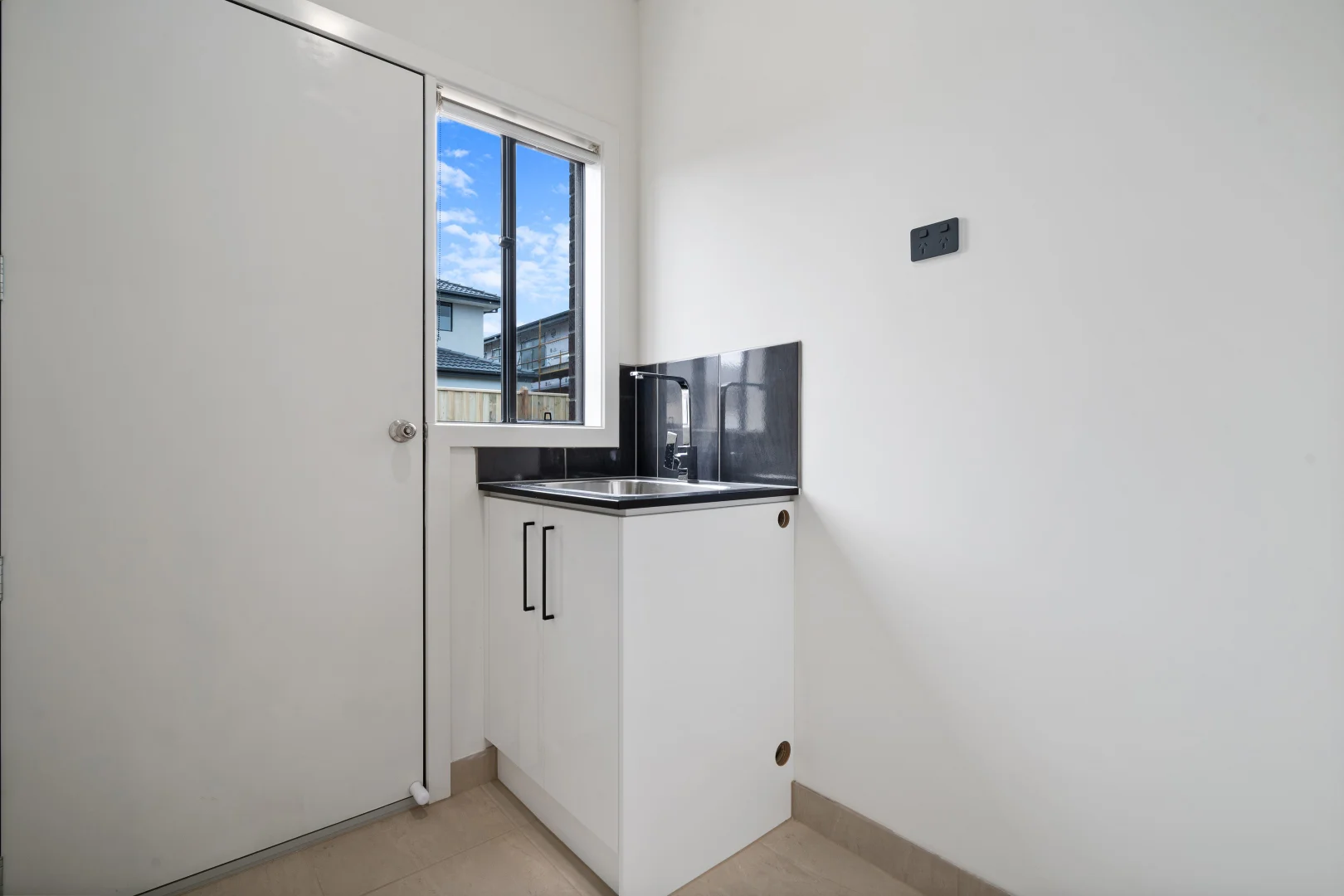 Additional image 12 of 8 Cadenza Street, Clyde VIC 3978