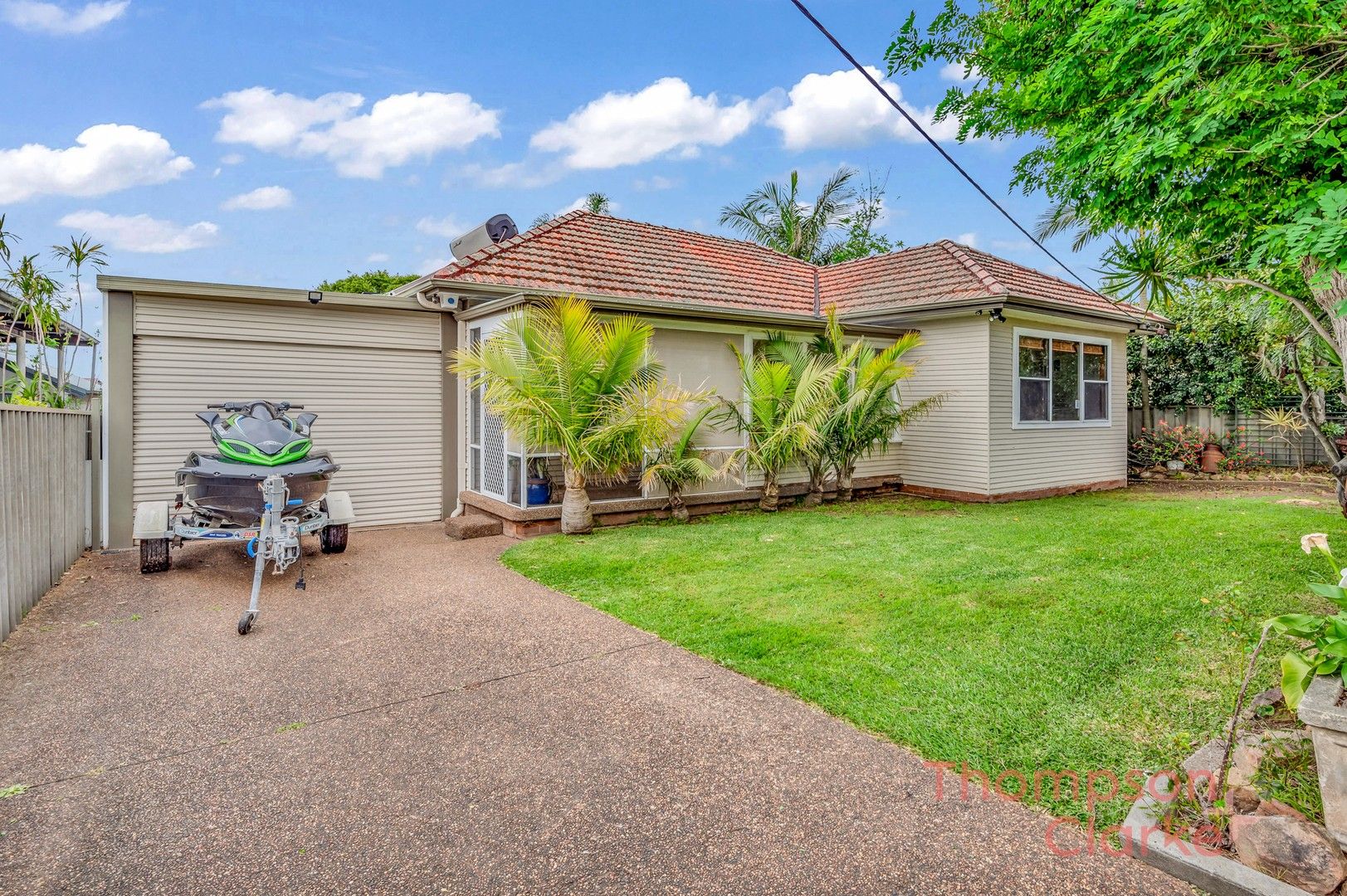 3 bedrooms House in 7 Young Street RUTHERFORD NSW, 2320