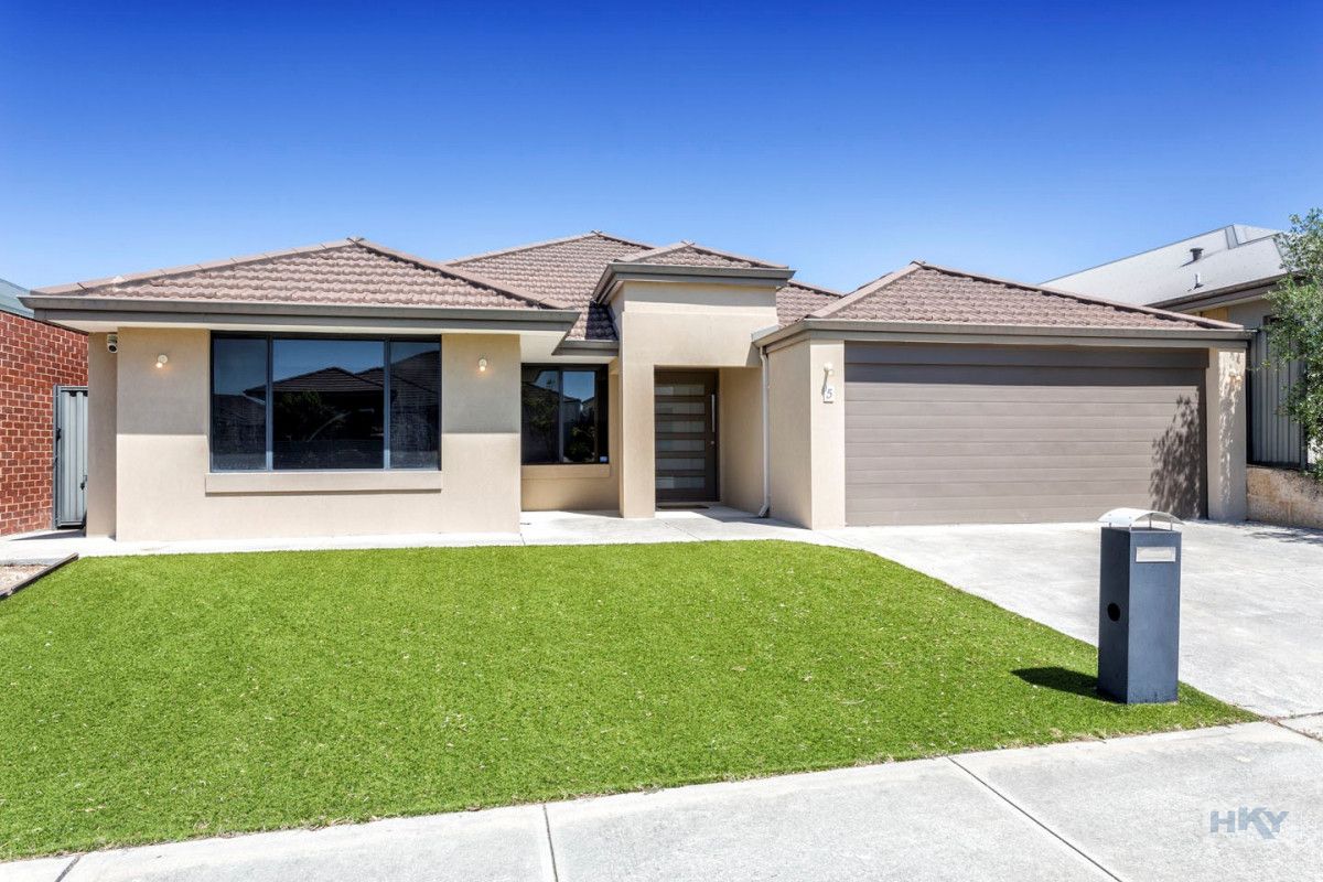 5 Aston Chase, Avele Property History & Address Research Domain