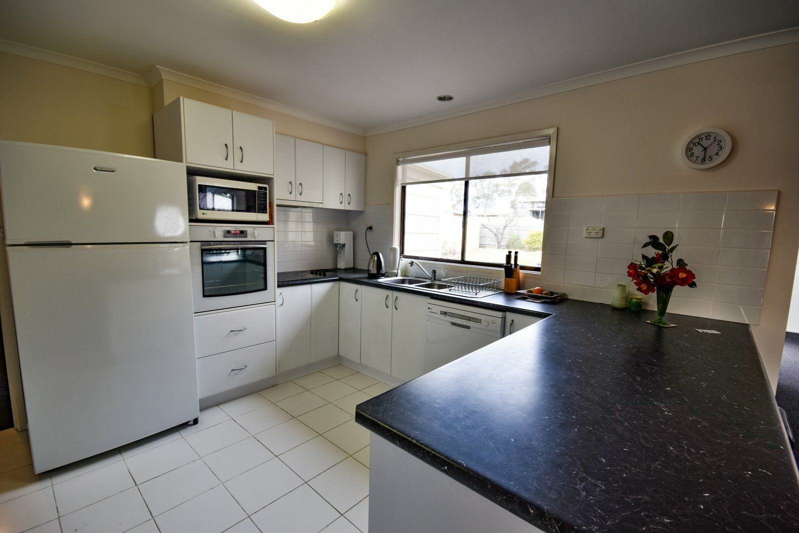 10 Acrux Drive, Newlands Arm VIC 3875, Image 2