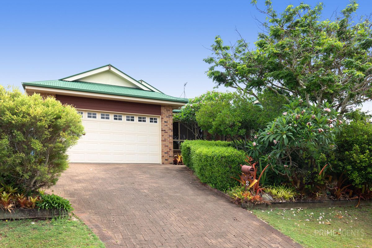 8 Hoberg Court, Kawungan QLD 4655, Image 1