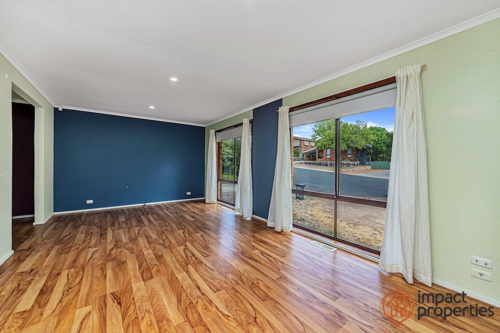 8 Corey Place, Gowrie ACT 2904, Image 1