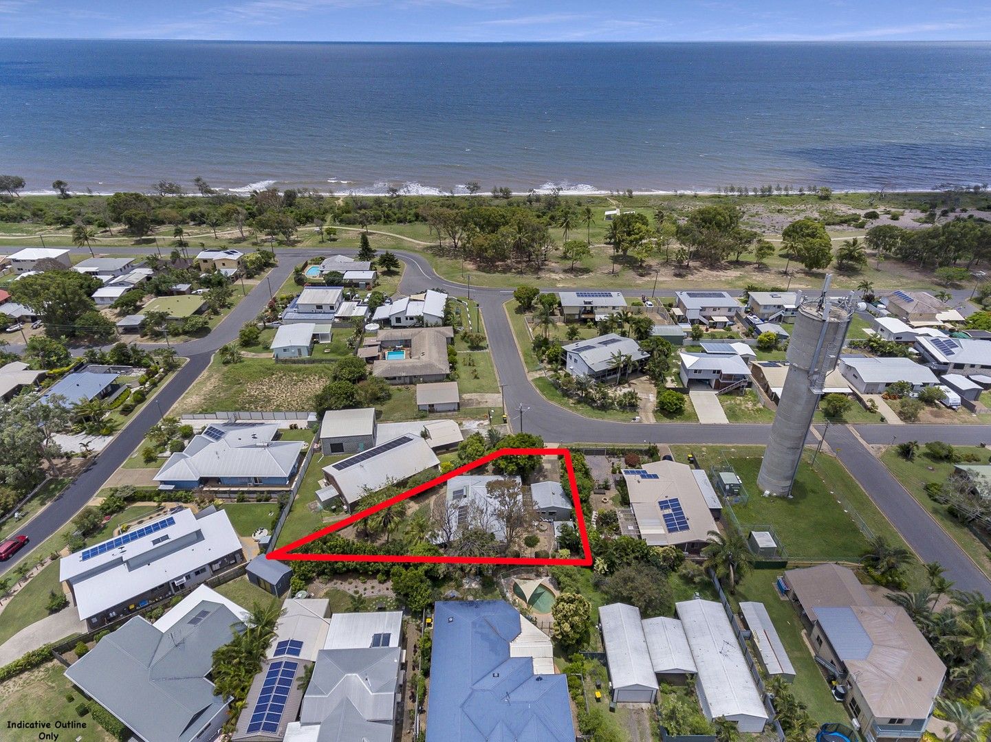 19 Poinciana Ct, Moore Park Beach QLD 4670, Image 0