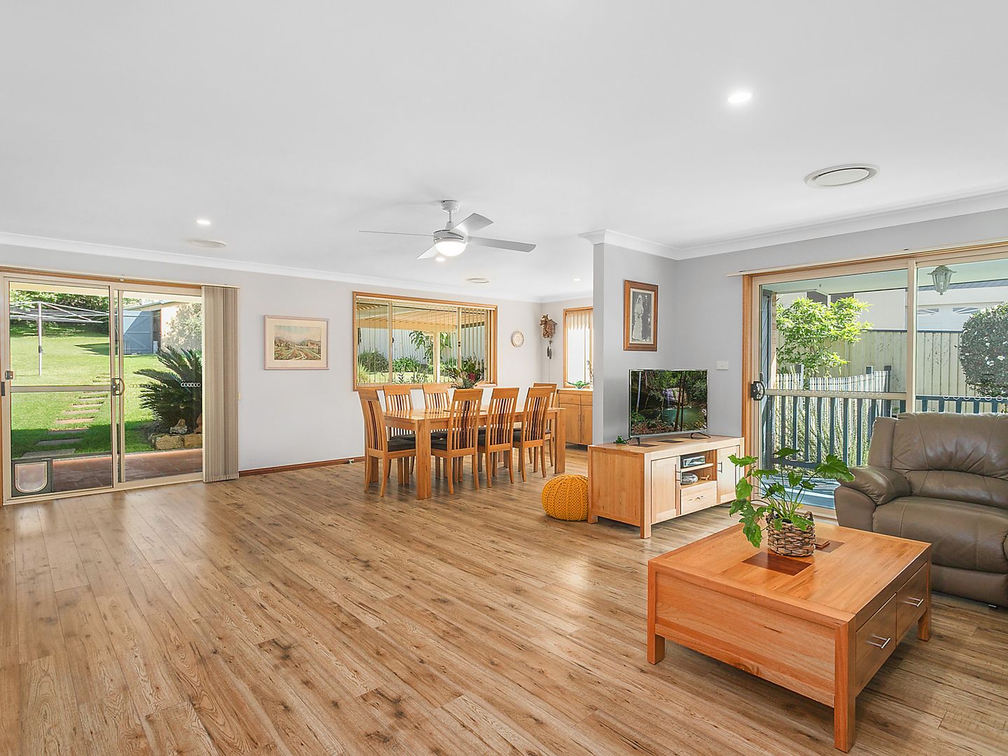 6 Buckland Street, Mollymook NSW 2539, Image 2