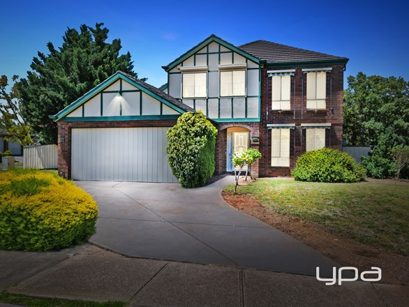 18 Gleneagles Drive, Melton West VIC 3337