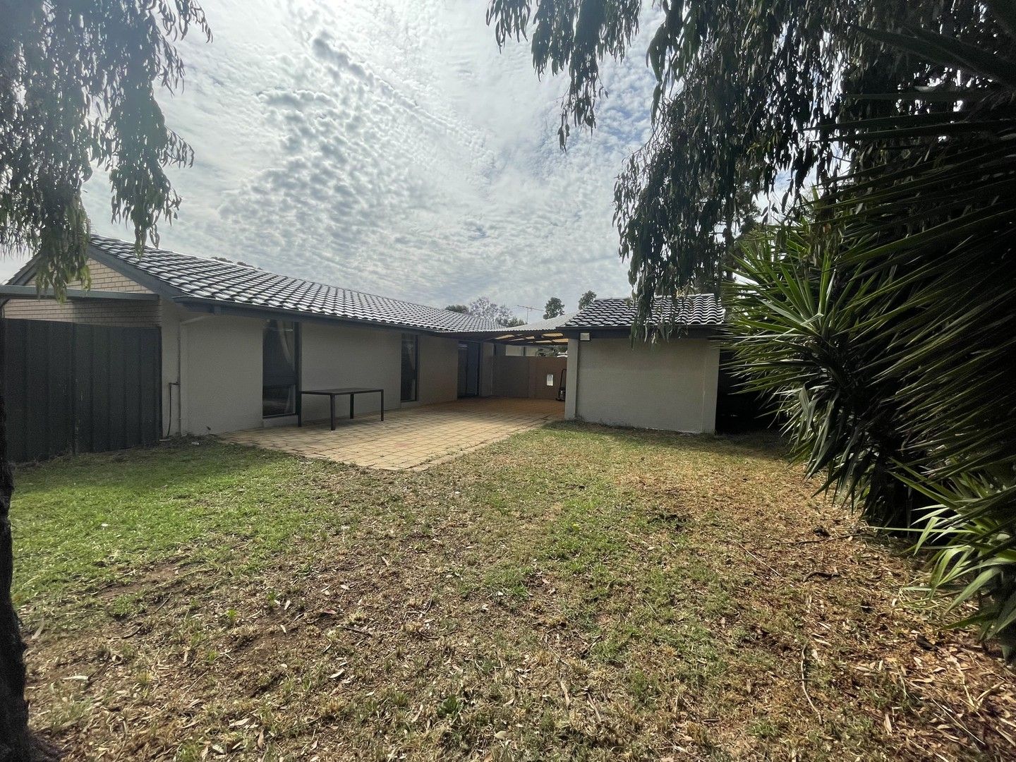 3 bedrooms House in 4 Petersen Court PARALOWIE SA, 5108