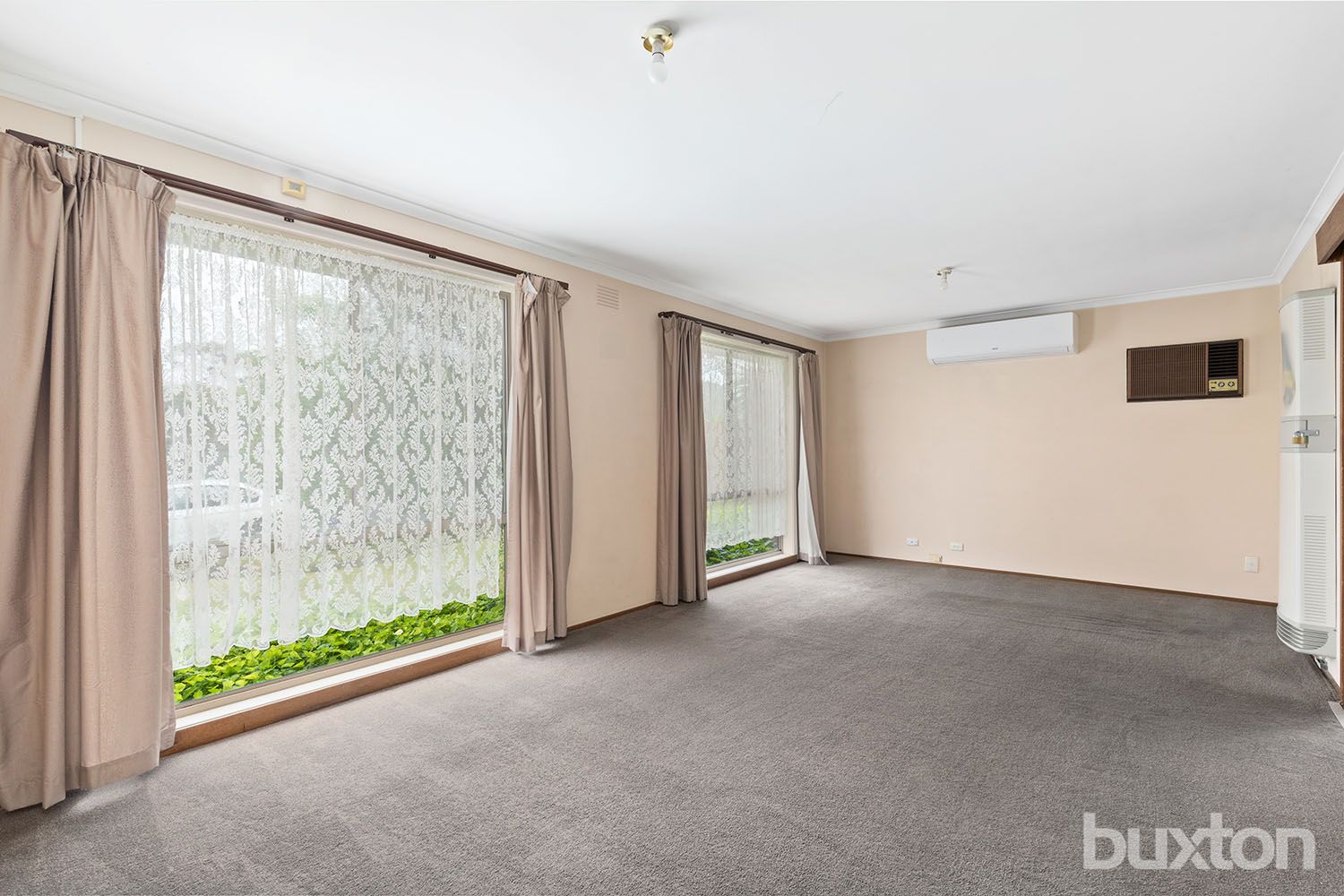 12 Bridgewater Drive, Dingley Village VIC 3172 House For Rent 530