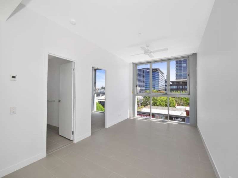 207/128 Brookes Street, Fortitude Valley QLD 4006, Image 2