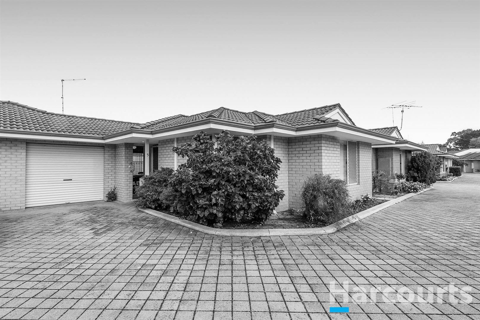 5,18 Wattleglen Avenue, Erskine WA 6210, Image 0