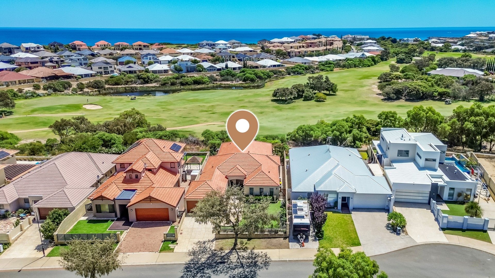 4 bedrooms House in 23 Lakeway Retreat DAWESVILLE WA, 6211
