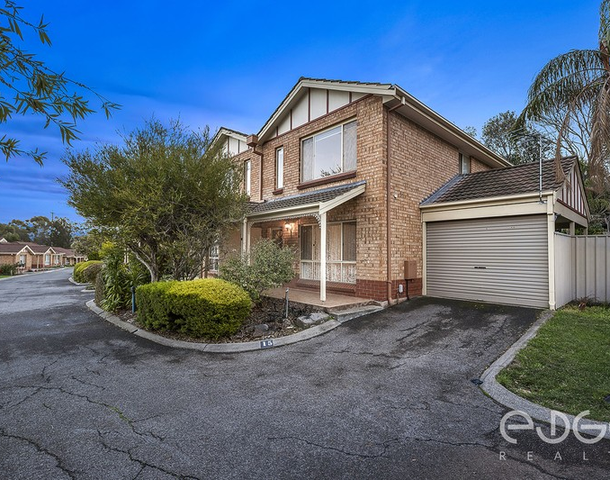 15/103 The Golden Way , Wynn Vale SA 5127