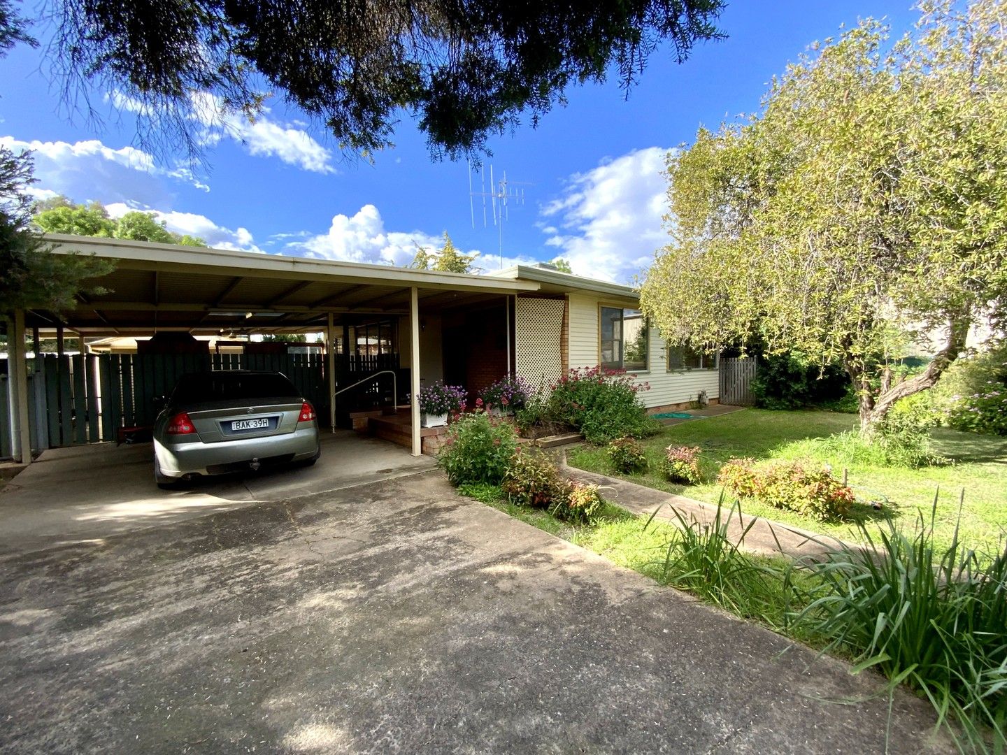 9 Parkes Street, Forbes NSW 2871, Image 0