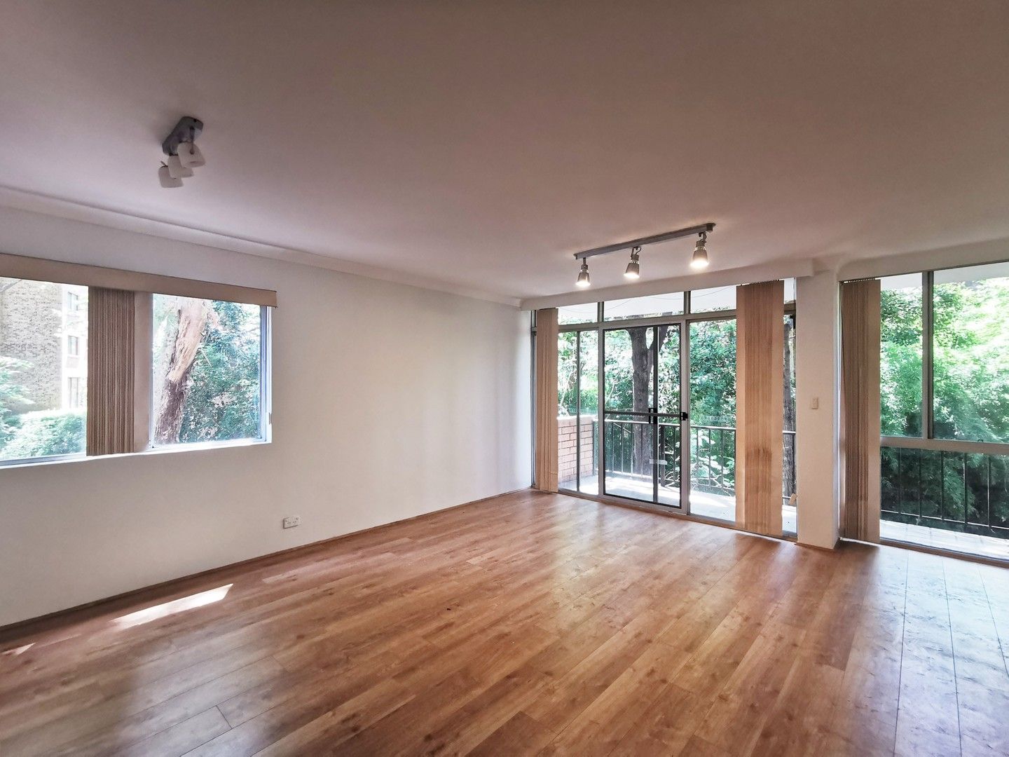 2 bedrooms Apartment / Unit / Flat in 20/4 Ball Ave EASTWOOD NSW, 2122