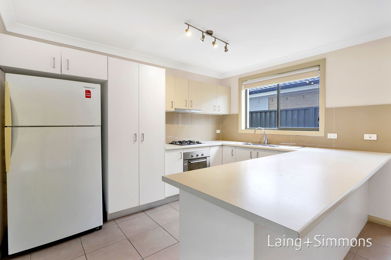 8 Taradale Drive, Ropes Crossing NSW 2760, Image 1