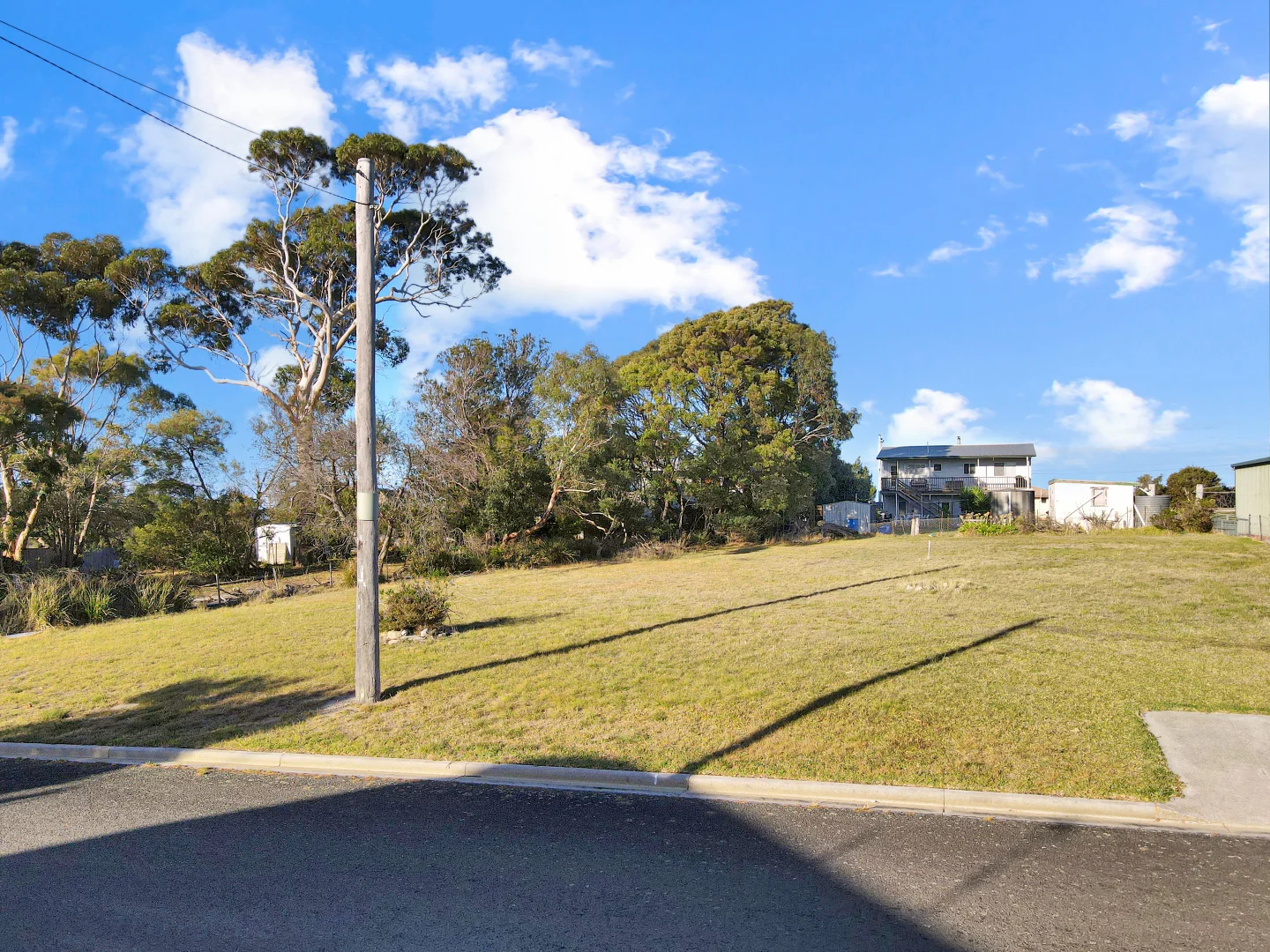 Additional image 10 of 1 Barnett Close, Binalong Bay TAS 7216
