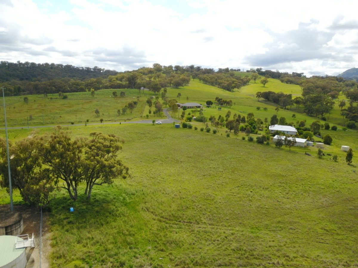 8 Raphie Howard Drive, Willow Tree NSW 2339 Domain