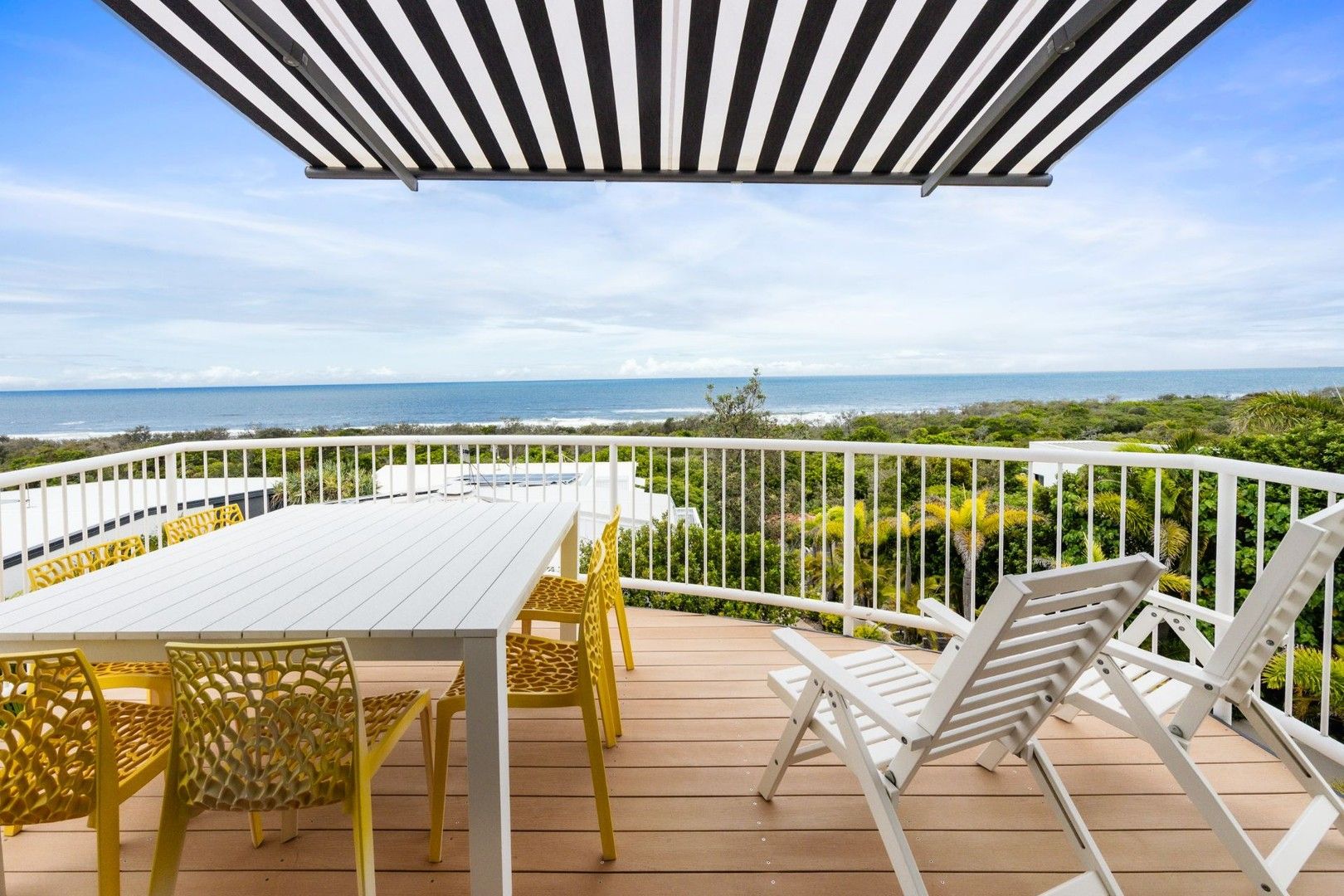 3 bedrooms Townhouse in 1/18 Peregian Esplanade PEREGIAN BEACH QLD, 4573