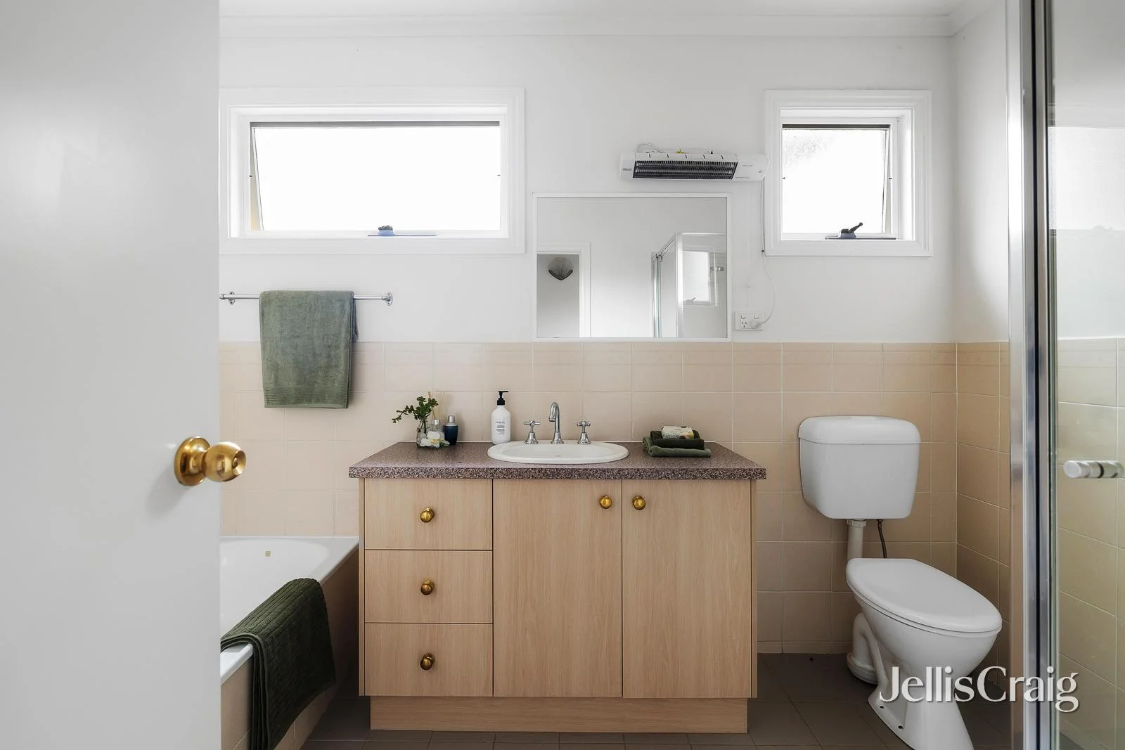 Additional image 9 of 3/30 Gardenia Road, Gardenvale VIC 3185