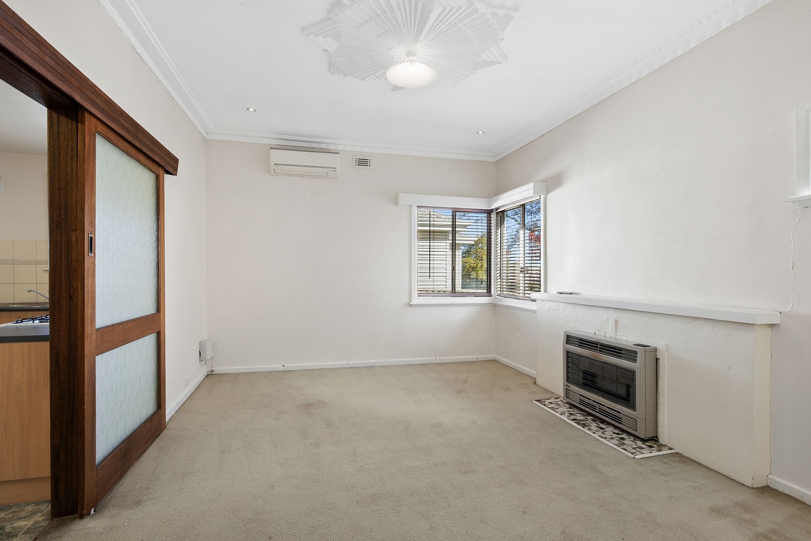 1122 Armstrong St N, Ballarat North VIC 3350 House For Rent Domain