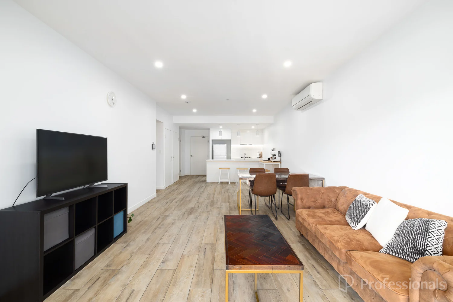 Additional image 8 of 1105/25 Mann Street, Gosford NSW 2250