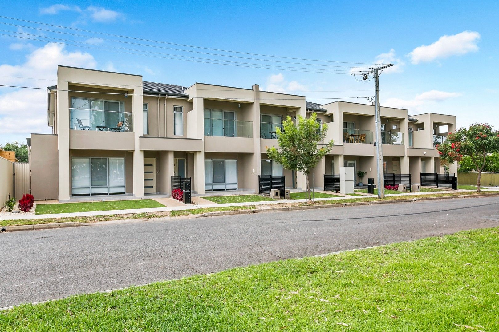 3 bedrooms Townhouse in 1/7 Pine Street FLINDERS PARK SA, 5025