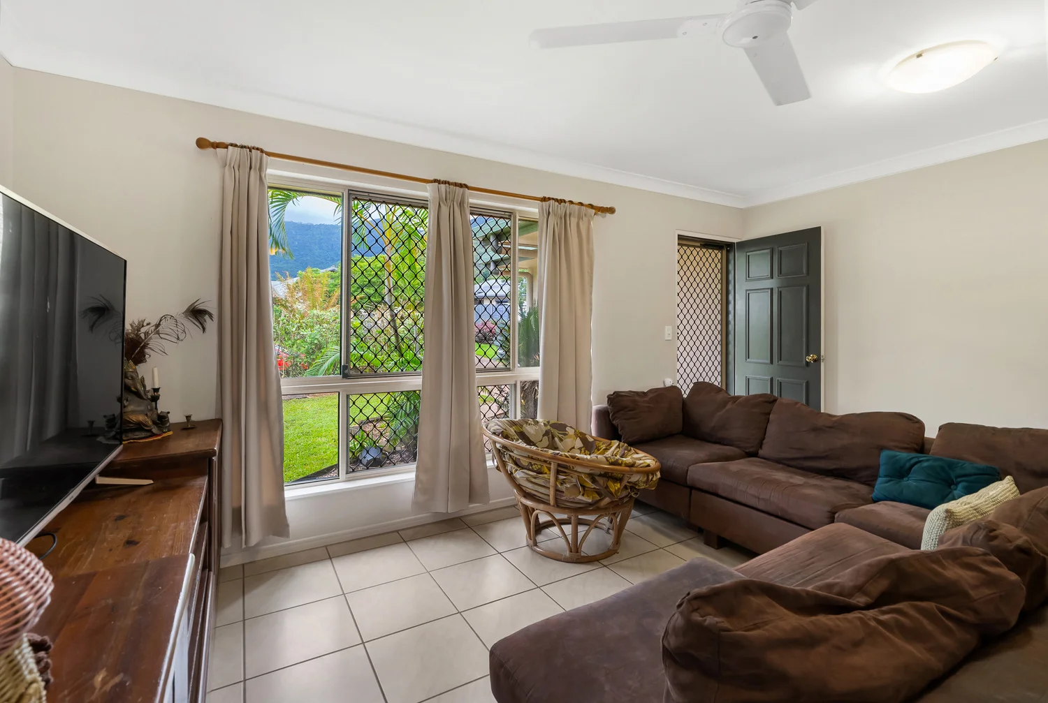 Additional image 5 of 2 Capricorn Street, Bentley Park QLD 4869