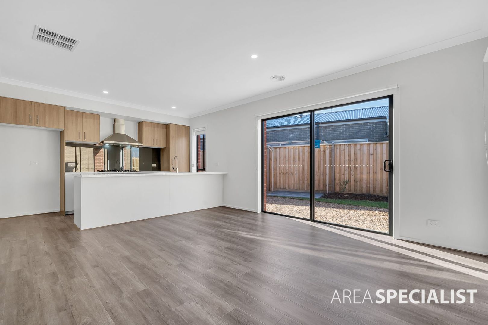 2 Gecko Crescent, Clyde North VIC 3978 - House For Rent | Domain