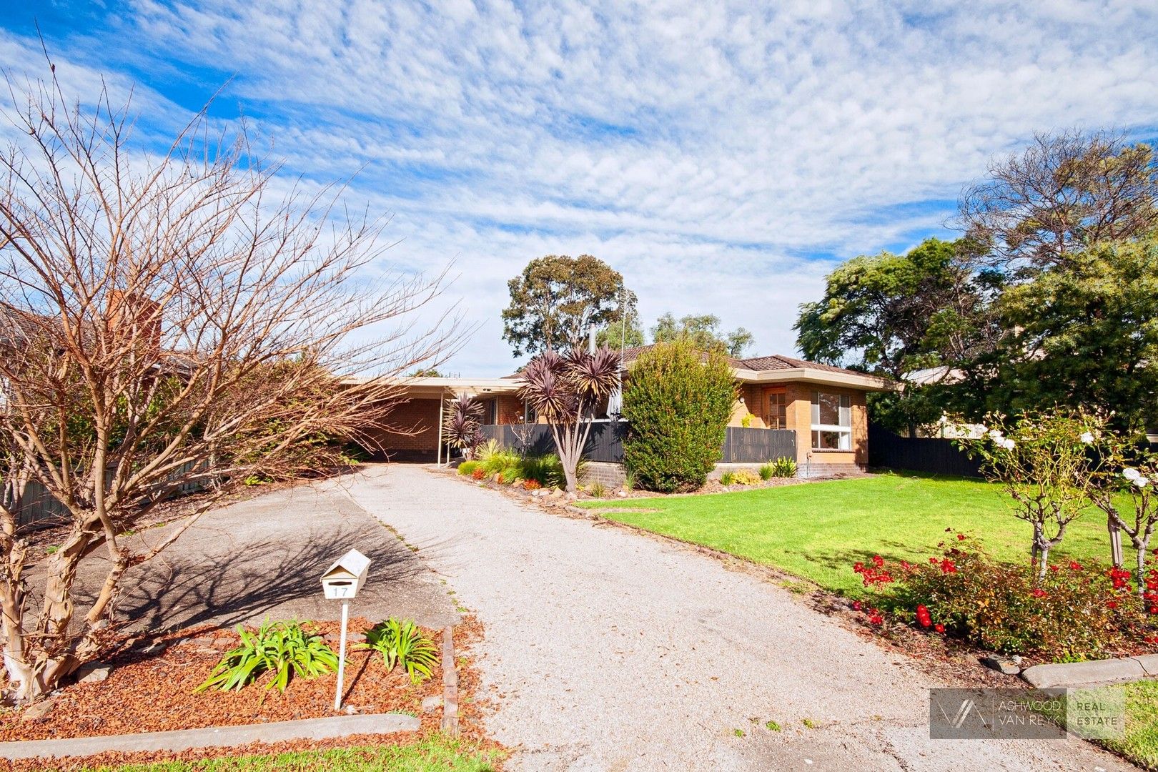 17 Pope St, Bairnsdale VIC 3875, Image 0