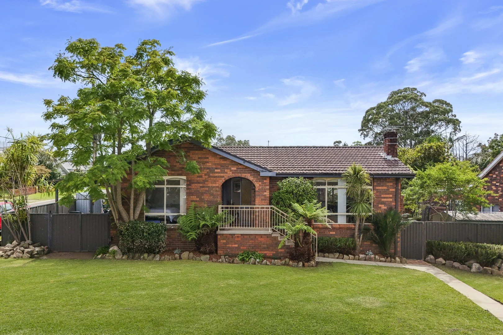 40 Parklands Avenue, Heathcote NSW 2233