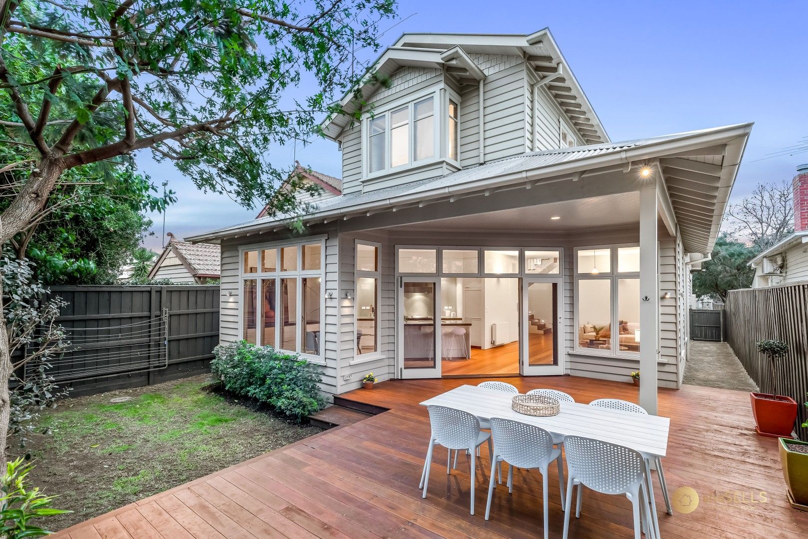 4 bedrooms House in 4 Wakanui Street NORTHCOTE VIC, 3070