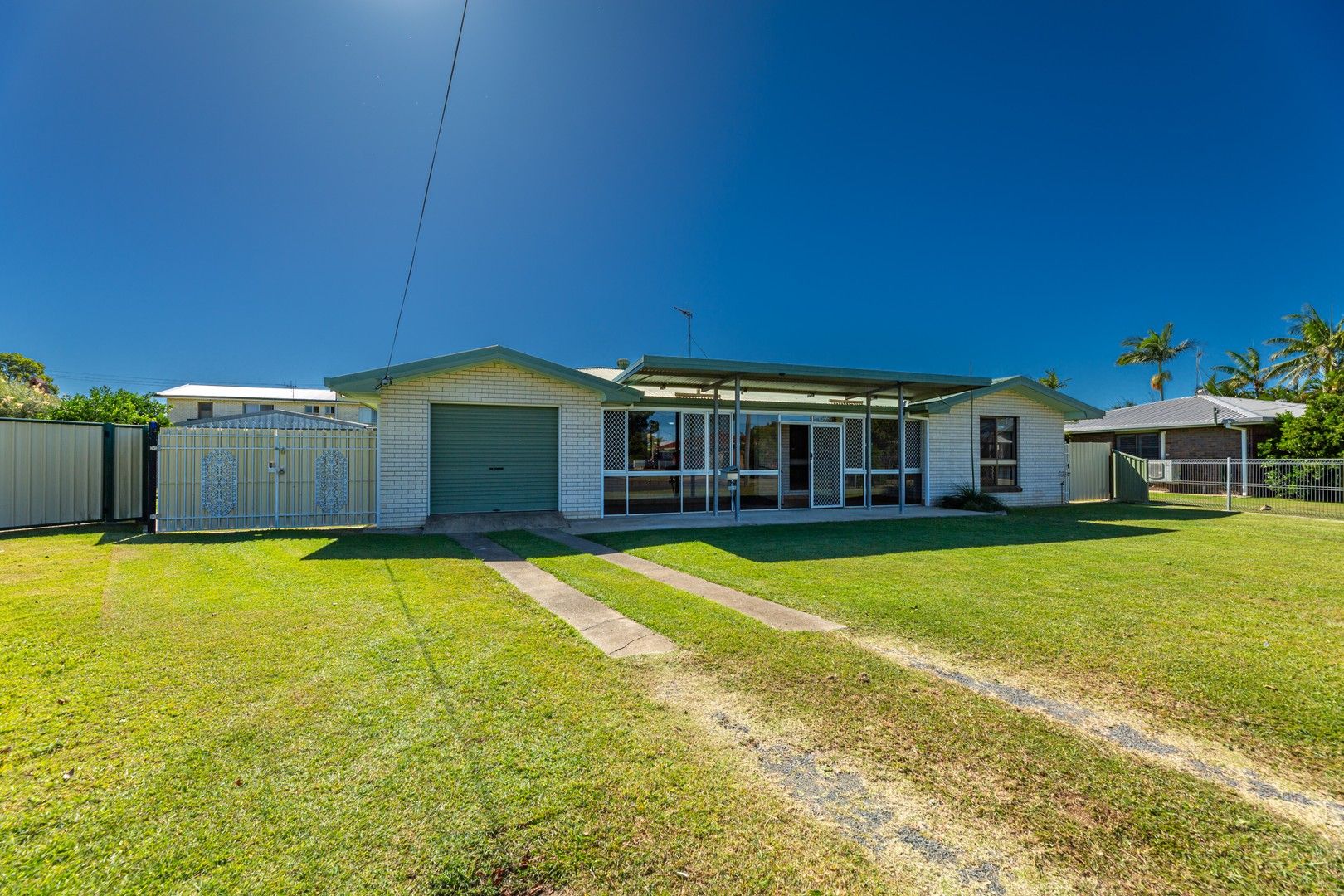 3 bedrooms House in 9 Deegan Court AVENELL HEIGHTS QLD, 4670