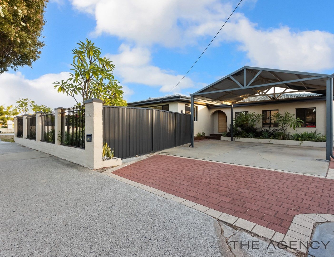 3 bedrooms House in 44A Pearl Road CLOVERDALE WA, 6105