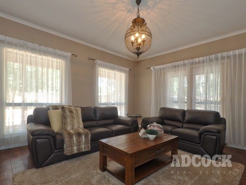 31 Tolmer Road, Woodside SA 5244, Image 2