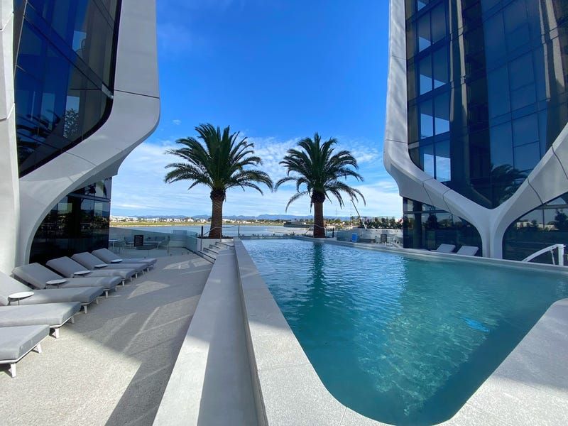 2 bedrooms Apartment / Unit / Flat in 2406/2 The Lanes Boulevard MERMAID WATERS QLD, 4218