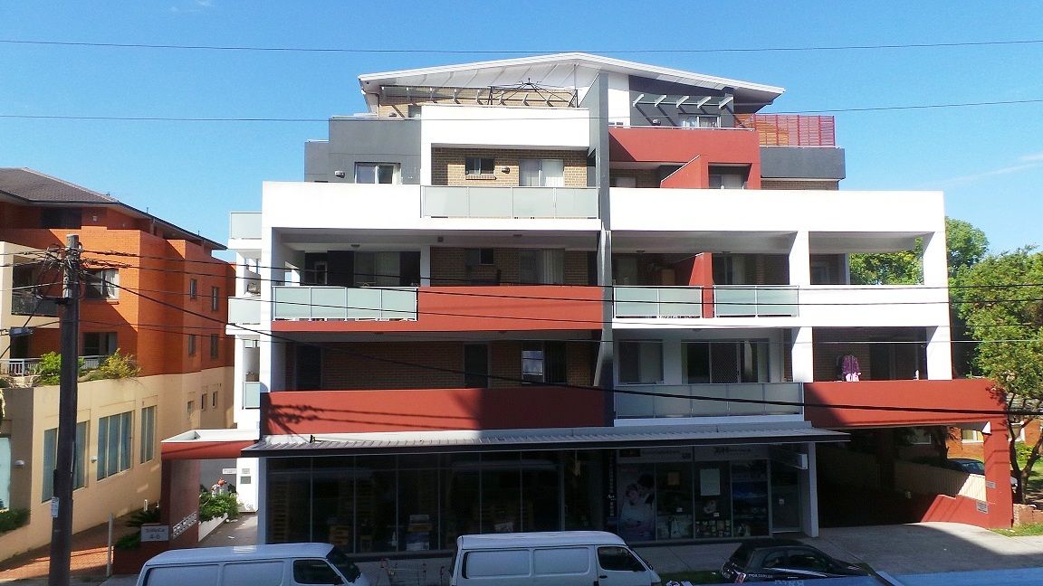 3 bedrooms Apartment / Unit / Flat in 1/4-6 The Ave HURSTVILLE NSW, 2220
