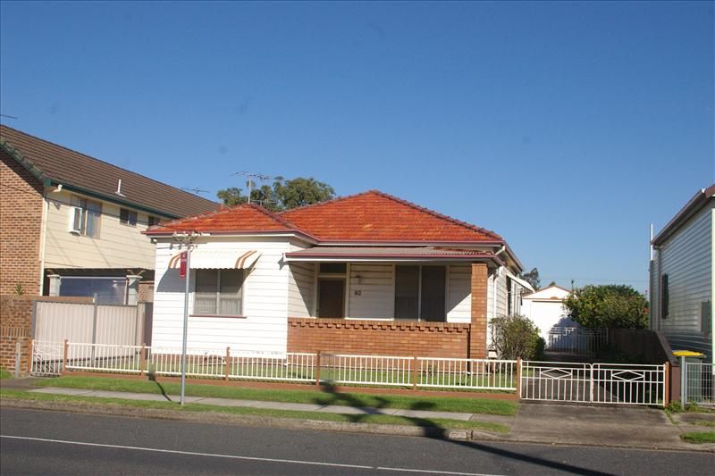 92 Broadmeadow Rd, Broadmeadow NSW 2292, Image 0