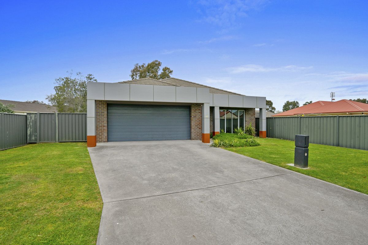 1/4 James Court, Sale VIC 3850, Image 0