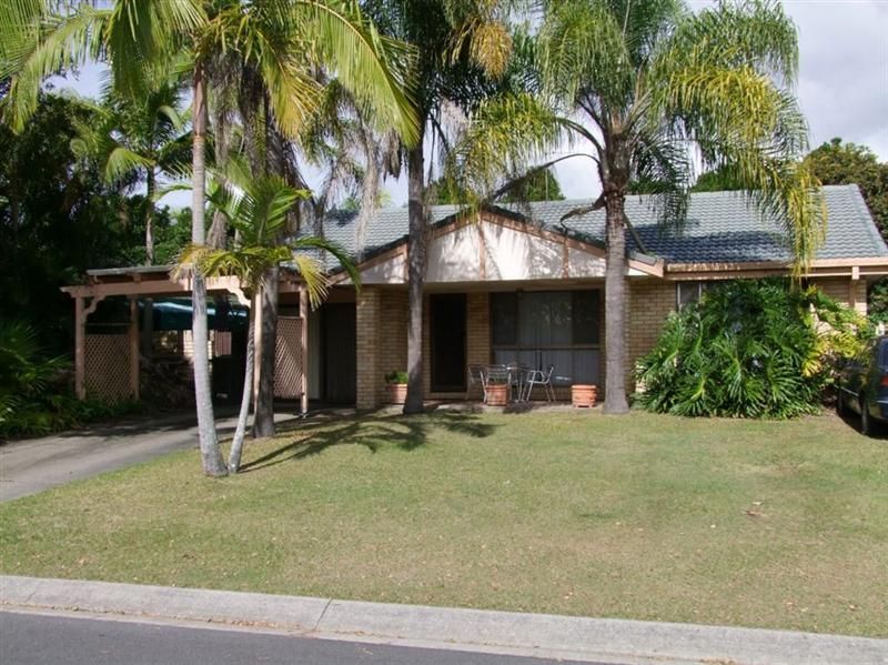 31 Sigatoka Place, Clear Island Waters QLD 4226, Image 0