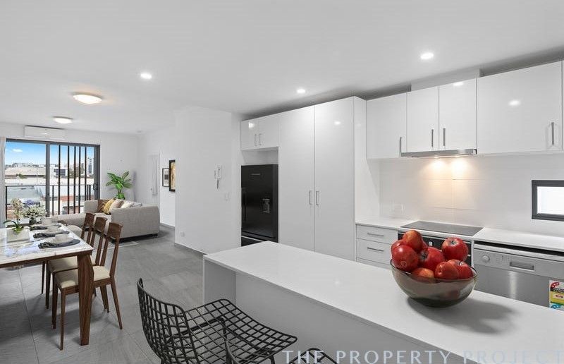 2 bedrooms Apartment / Unit / Flat in 18/285 Vincent Street LEEDERVILLE WA, 6007