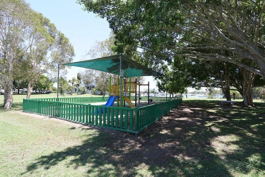 Additional image 23 of 1/27 Eider Avenue, Paradise Point QLD 4216