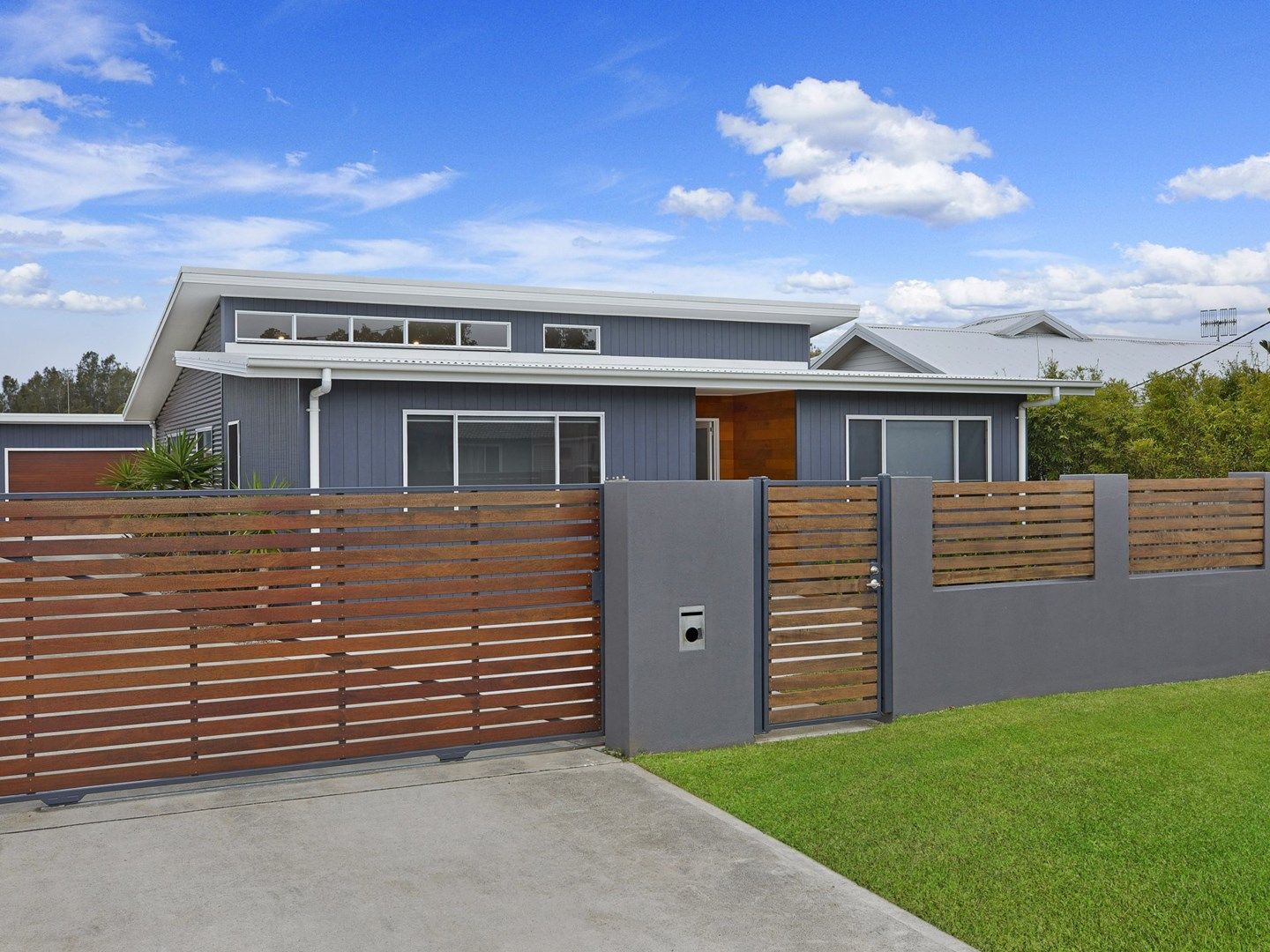 56 Flinders Ave, Killarney Vale NSW 2261, Image 0