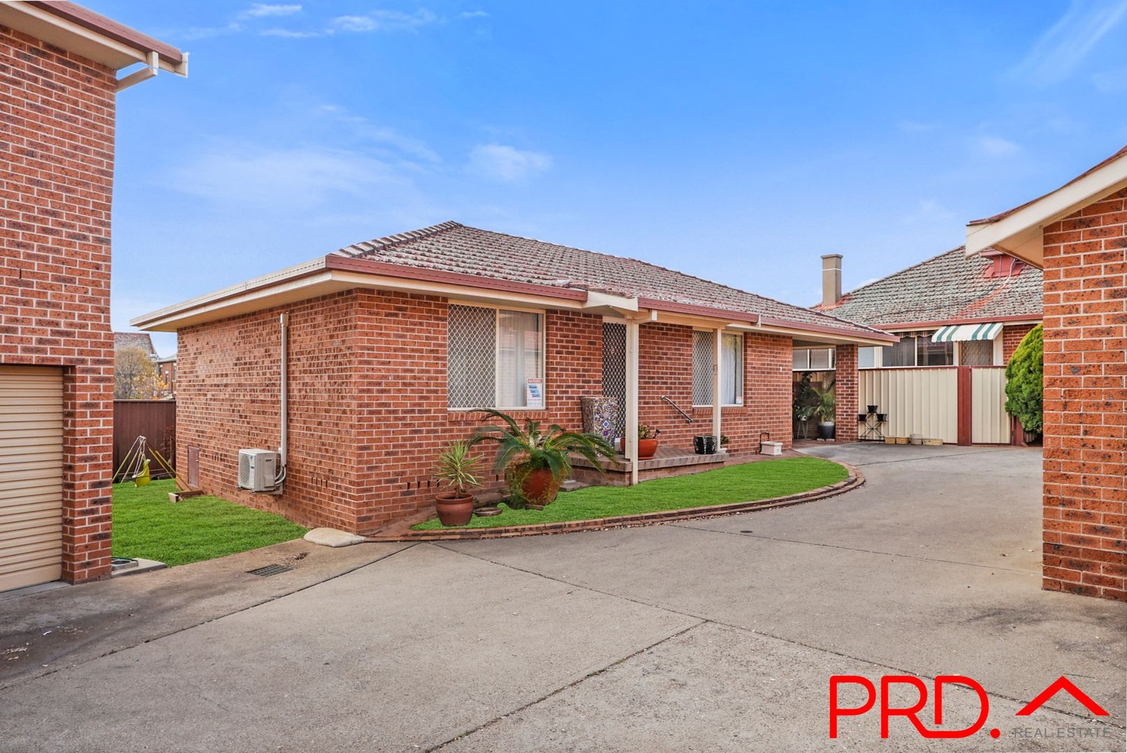 2/71 Crown Street, Tamworth NSW 2340, Image 1