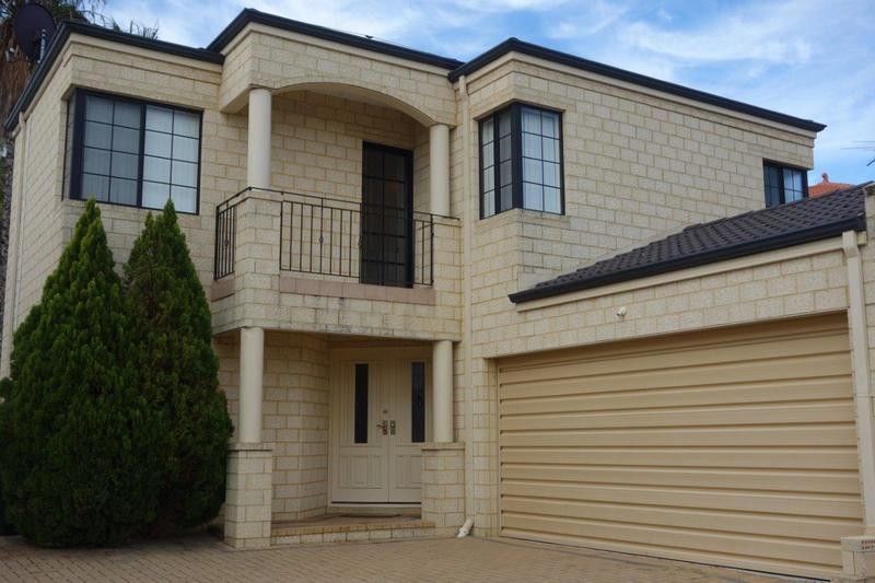 4 bedrooms House in 34B Collins Street YOKINE WA, 6060