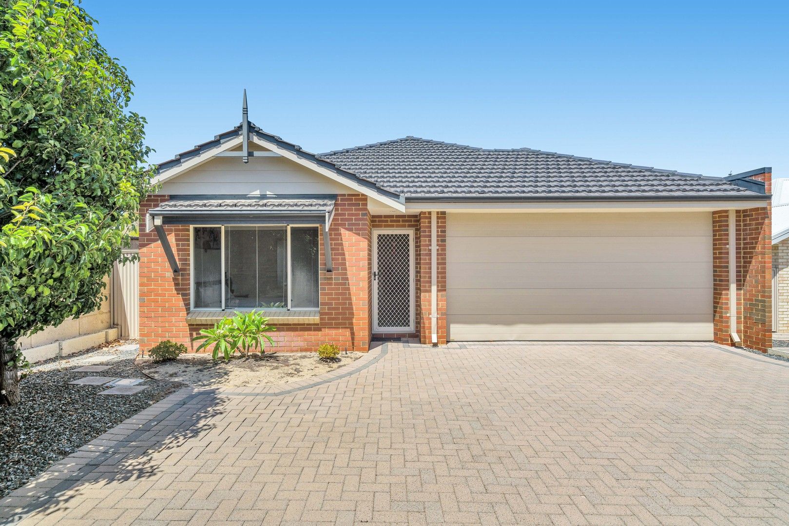 2/30 Whitemoss Turn, Waikiki WA 6169, Image 0