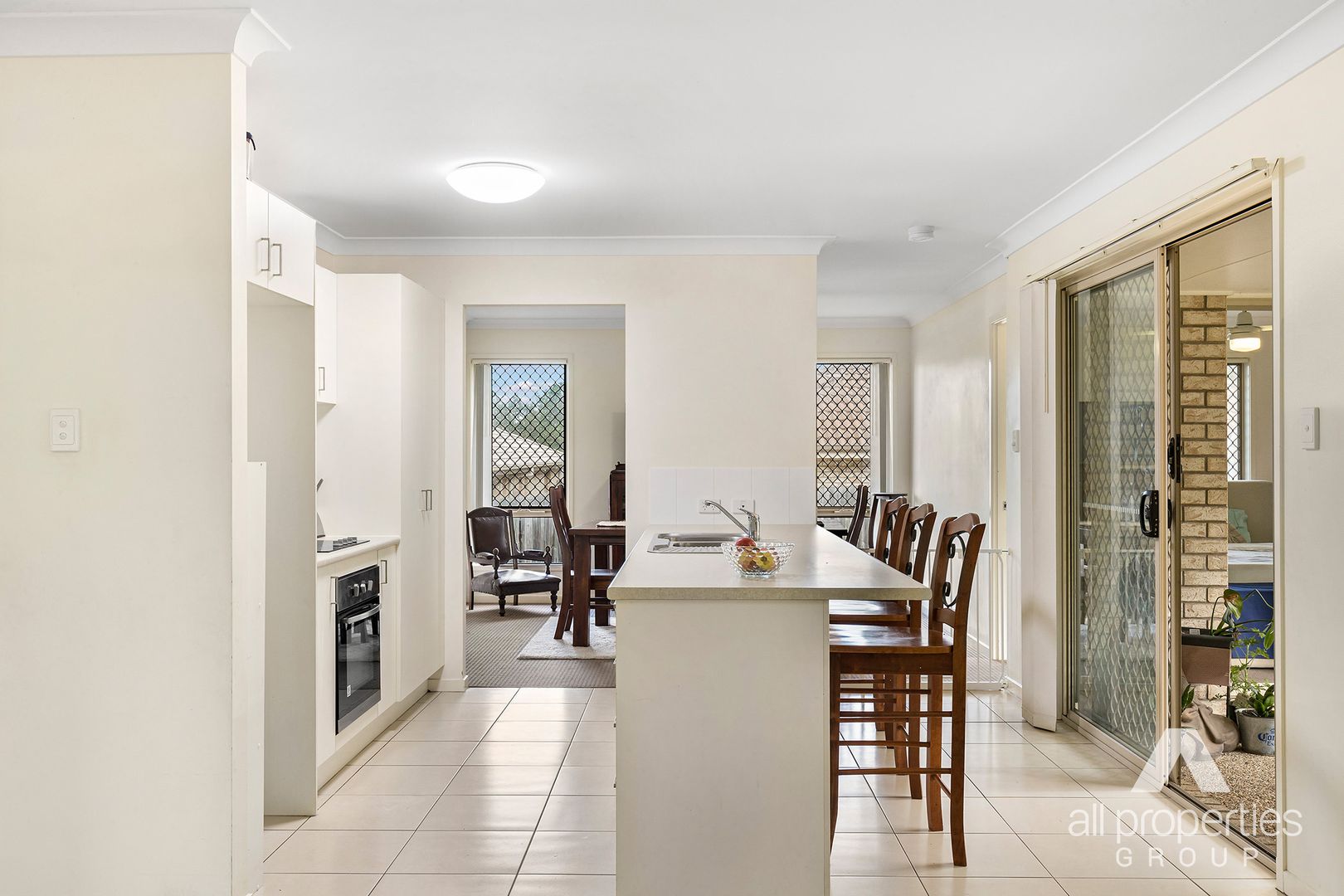 20 Dily Street, Hillcrest QLD 4118, Image 1