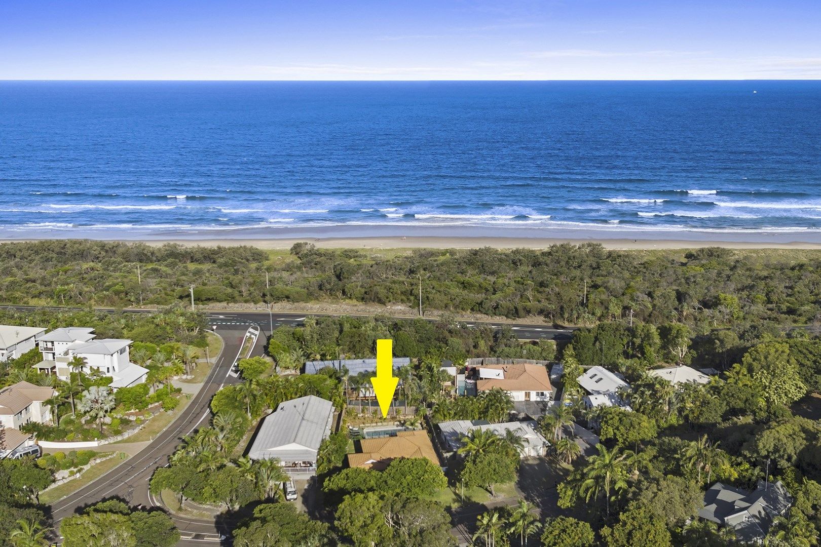 56 Wavecrest Drive, Castaways Beach QLD 4567, Image 0