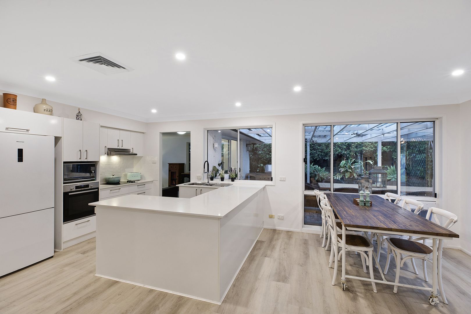 141 Karalta Road, Erina NSW 2250, Image 2