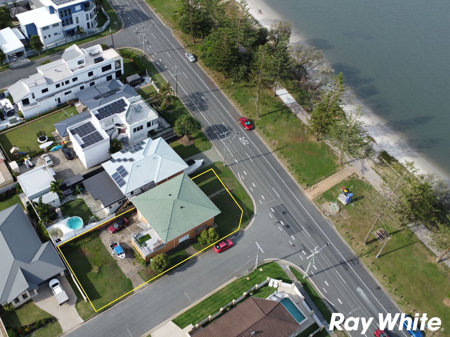 84 The Esplanade, Paradise Point QLD 4216, Image 0